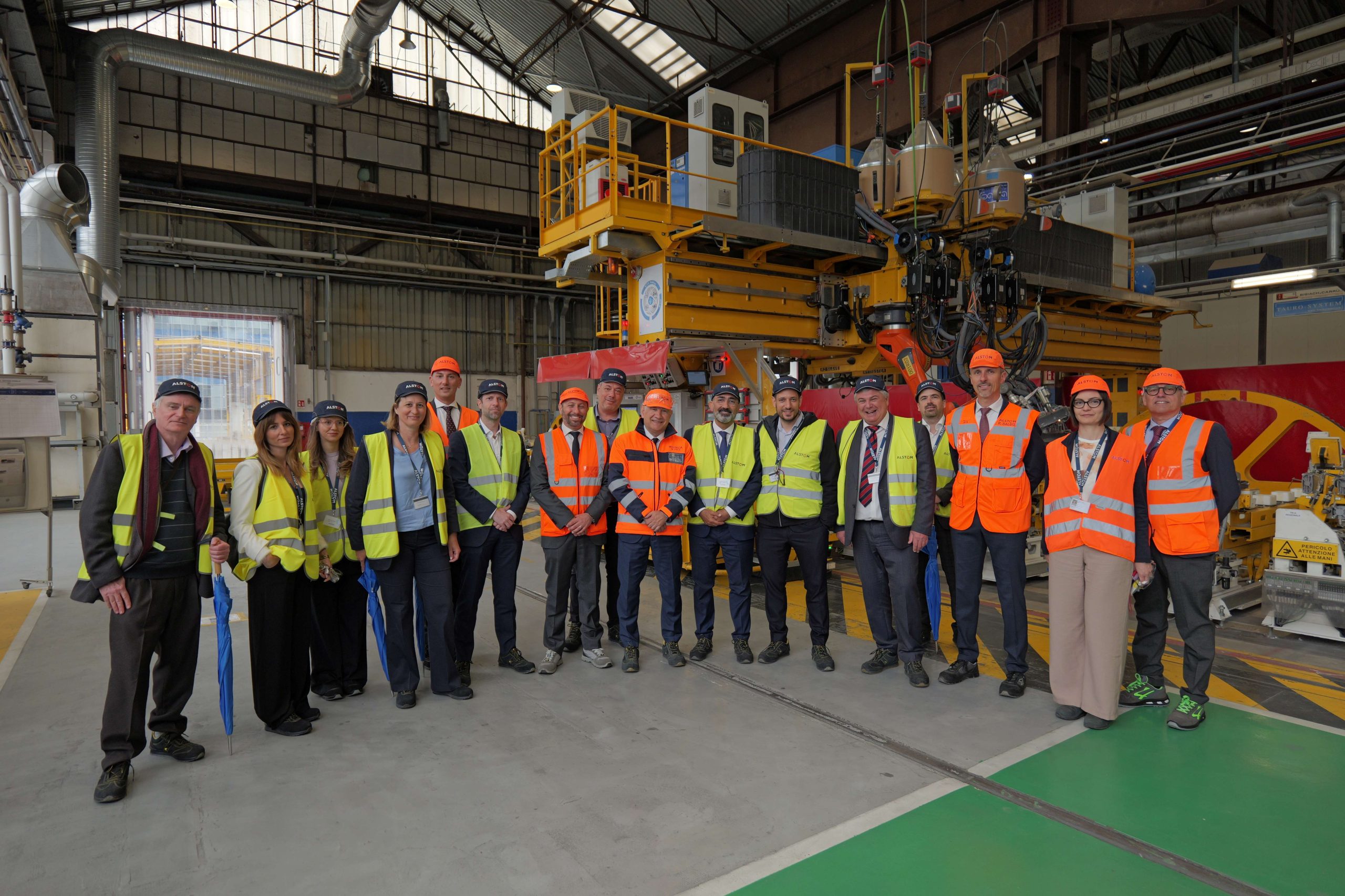 Visit of Alternate Minister of Transport Konstantinos Kyranakis and Hellenic Train CEO Roberto Rinaudo to Alstom’s Center of Excellence in Savigliano